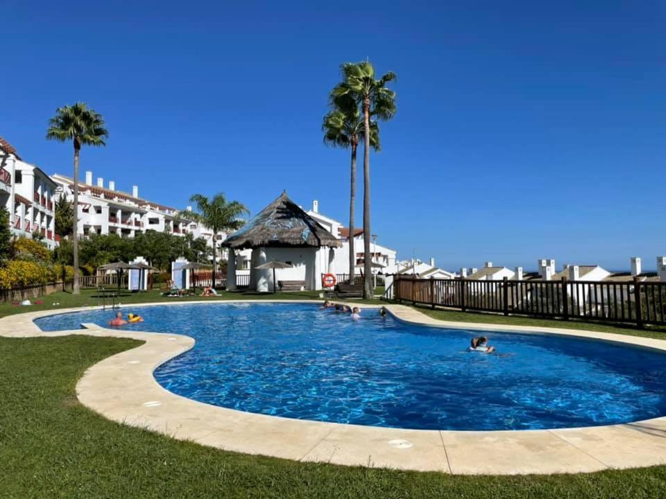 Apartment Alcaidesa Exteriér fotografie